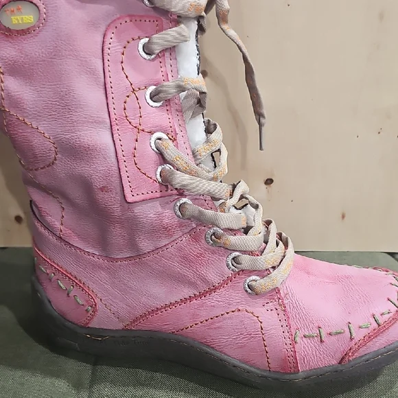 Trendy Pink and Green Lace-Up Women's Boots - Picture 2 of 4